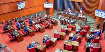 Senado aprueba con modificaciones Ley que regula la Contratación de Prospectos de Béisbol