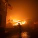 Residencias de Kamala Harris y de varias celebridades, en la zona de evacuación por fuertes incendios en Los Ángeles