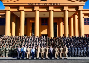 Cadetes y Guardiamarinas inician ciclo de un año común  en la Academia “Batalla de las Carreras” del Ejército