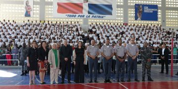 Reciben más de 900 nuevas reclutas en la Policía Nacional