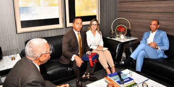 Adomipyme reconoce a ministro de Obras Públicas por aportes al sector