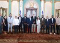 Presidente Abinader recibe a miembros de la Asociación de Peloteros de Grandes Ligas (MLBPA)