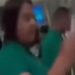 ¡En acalorada discusión! Empleada de aeropuerto rompe boleto de pasajera