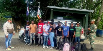 Ejército detiene a una pareja de dominicanos por tráfico de inmigrantes haitianos en Santiago Rodríguez