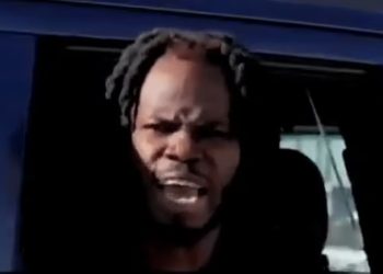 Pandillero haitiano insulta a Trump y alaba a Biden y Obama durante arresto