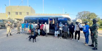 Ejército envía otras tres personas a la justicia por tráfico de indocumentados en Dajabón y Montecristi