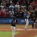 Revisarán bate usado por jugador del Licey que conectó cuadrangular que empató partido