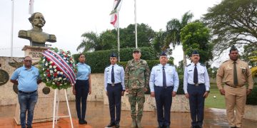 Escuelas Vocacionales del Ministerio de Defensa inician Ciclo Patriótico con homenaje a Juan Pablo Duarte