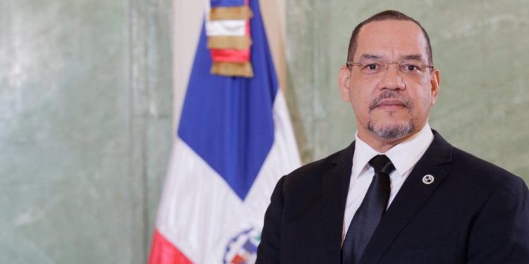 Director de la Defensa Pública exige cambio total del personal y sanciones ejemplares por abusos y muertes en cárcel El Pinito La Vega