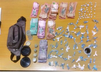 PN recupera motocicleta, decomisa narcóticos y arma de fuego ilegal en Monte Plata