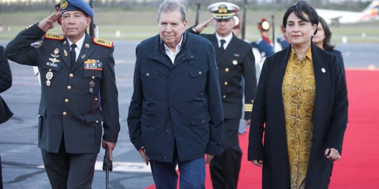 Edmundo González recibirá del Gobierno de Ecuador la Orden Nacional al Mérito