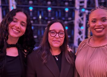 Talento dominicano dejó huellas en Fitur 2025; Nairoby Duarte cantó sobre nuestras raíces