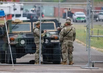 Trump ordena el despliegue de 1.500 militares a la frontera con México
