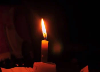 Se restablece la energía en casi todo Puerto Rico tras un apagón generalizado