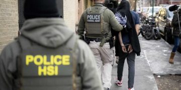 Negocios de dominicanos en Nueva York afectados tras operativo migratorio