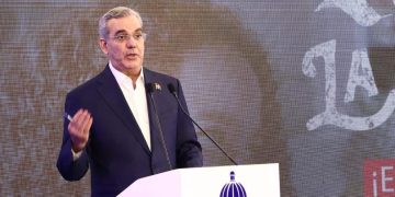 Abinader viajará este jueves a toma posesión gobernadora de Puerto Rico