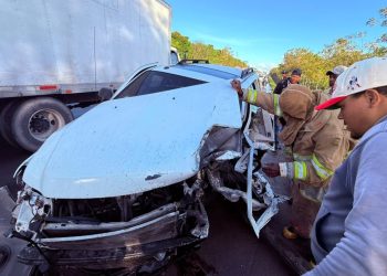 Al menos cinco personas heridas en accidente en la autovía del Nordeste