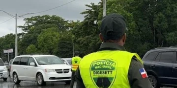 Agente de la Digesett detiene privado de libertad durante intento de fuga