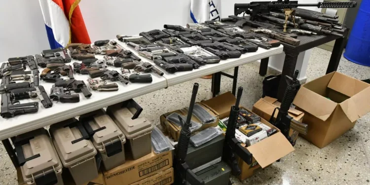Entregan a Interior y Policía 94 armas de fuego que fueron utilizadas en distintos delitos