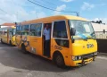 TRAE reporta no hubo heridos en choque de "guagua" de San Cristóbal contra autobús escolar