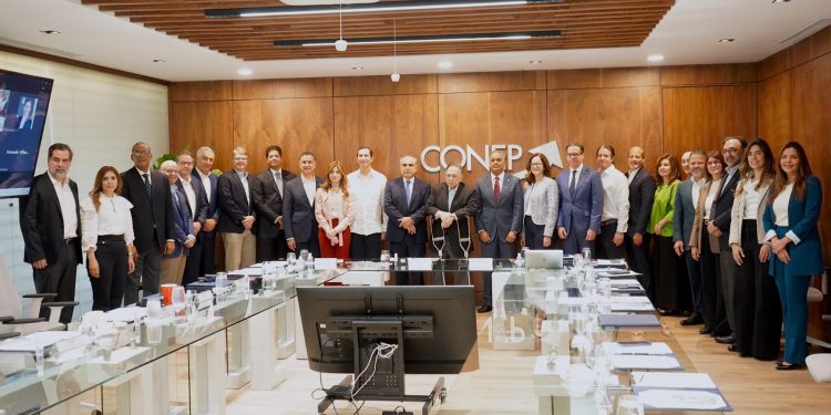 El CONEP respalda medidas para fortalecer sector eléctrico