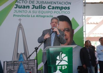 Leonel: Son inaceptables las tandas de apagones con alza de la tarifa eléctrica