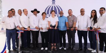 Gobierno inaugura obras en diversas regiones del país