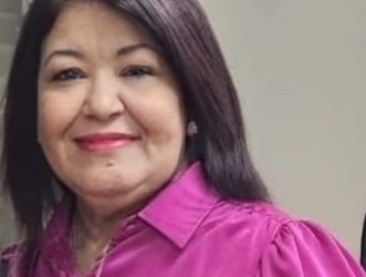 Reconocida Abogada Inmigración exhorta inmigrantes a orientarse y conocer sus derechos