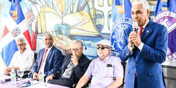 Escuela de Filosofía de la UASD llama a reflexionar sobre los Retos del presente 