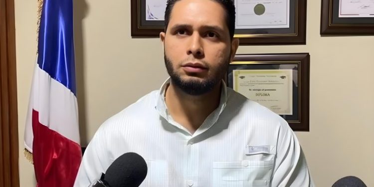 Alexander Rodríguez defiende legalidad de la Oficina de Planeamiento Urbano en La Otra Banda