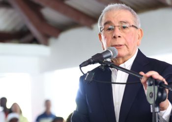 Danilo Medina: “Con el PLD se vivía mejor” 