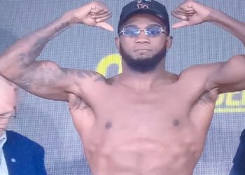 Carlos “Caballo Bronco Adames pesó 158.7 libras para su combate de este sábado en Arabia Saudita