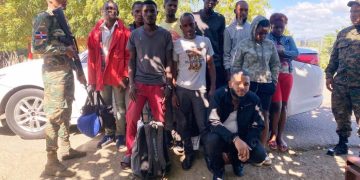Envían a la justicia a tres dominicanos transportaban a 31 inmigrantes haitianos
