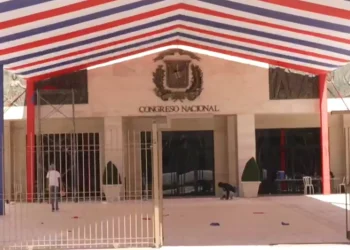 Avanza montaje del acto de rendición de cuentas del presidente Luis Abinader