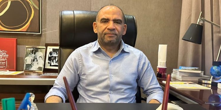 Secretario de Industria y Comercio del PLD, arremete contra el gobierno de Abinader por su silencio ante la grave escasez de gas en las plantas de distribución en SD