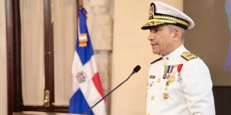 Abinader nombra a Cabrera Ulloa para combatir expansión de las drogas sintéticas a EE.UU.