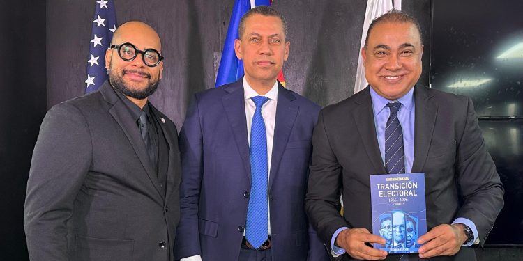 Guido Gómez Mazara presenta en Nueva York segunda edición de su libro Transición Electoral 1966-1996