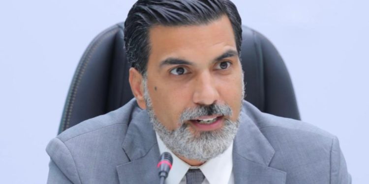 Diputado Juan José Rojas solicita reconsiderar venta terrenos colindantes a Base Aérea San Isidro