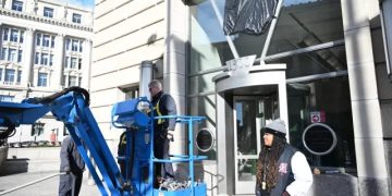 La Usaid desaparece en Washington: retiran el letrero de su sede central