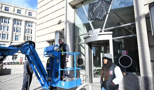 La Usaid desaparece en Washington: retiran el letrero de su sede central