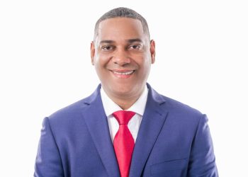 Diputado Carlos José Gil presenta “renuncia irrevocable” del PLD