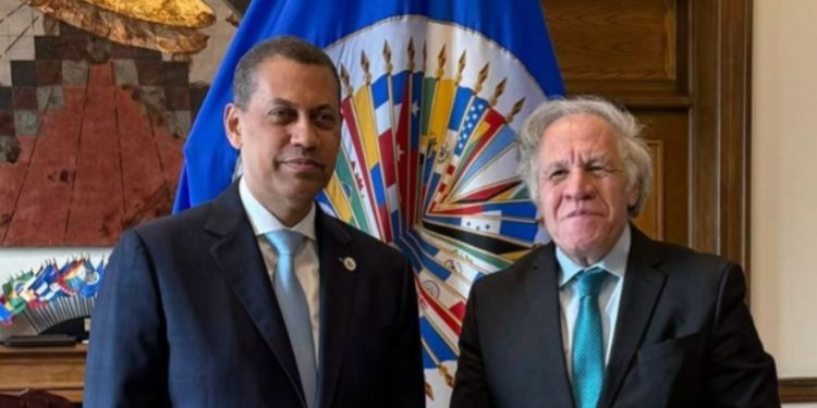 Presidente INDOTEL se reúne con secretario OEA; abordaron temas sobre brecha digital en RD