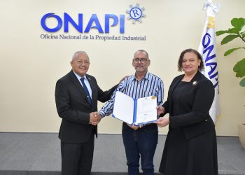 ONAPI otorga dos títulos de propiedad industrial a favor de la innovación en el país