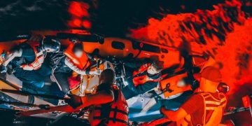 EE.UU. repatria 16 balseros cubanos que intentaban llegar a Florida