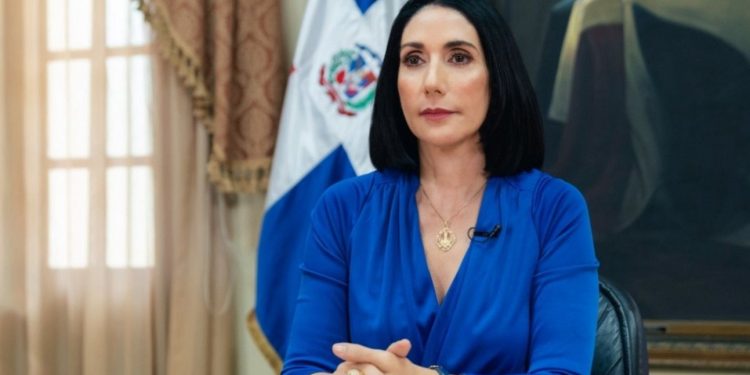 Primera Dama Raquel Arbaje encabezará graduación nacional ordinaria del INFOTEP