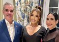 Sarodj junto al presidente Luis Abinader y la Primera Dama