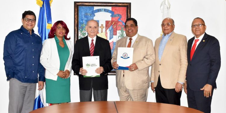 Colegio de Notarios y Lotería Nacional firman acuerdo para garantizar la transparencia en los sorteos