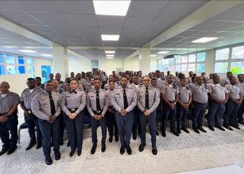 106 policías son capacitados en el Curso Básico de Actualización Policial