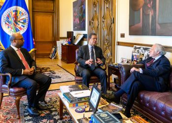 Leonel viaja a EE.UU. para cumplir agenda con líderes políticos, académicos y diáspora dominicana