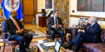 Leonel viaja a EE.UU. para cumplir agenda con líderes políticos, académicos y diáspora dominicana